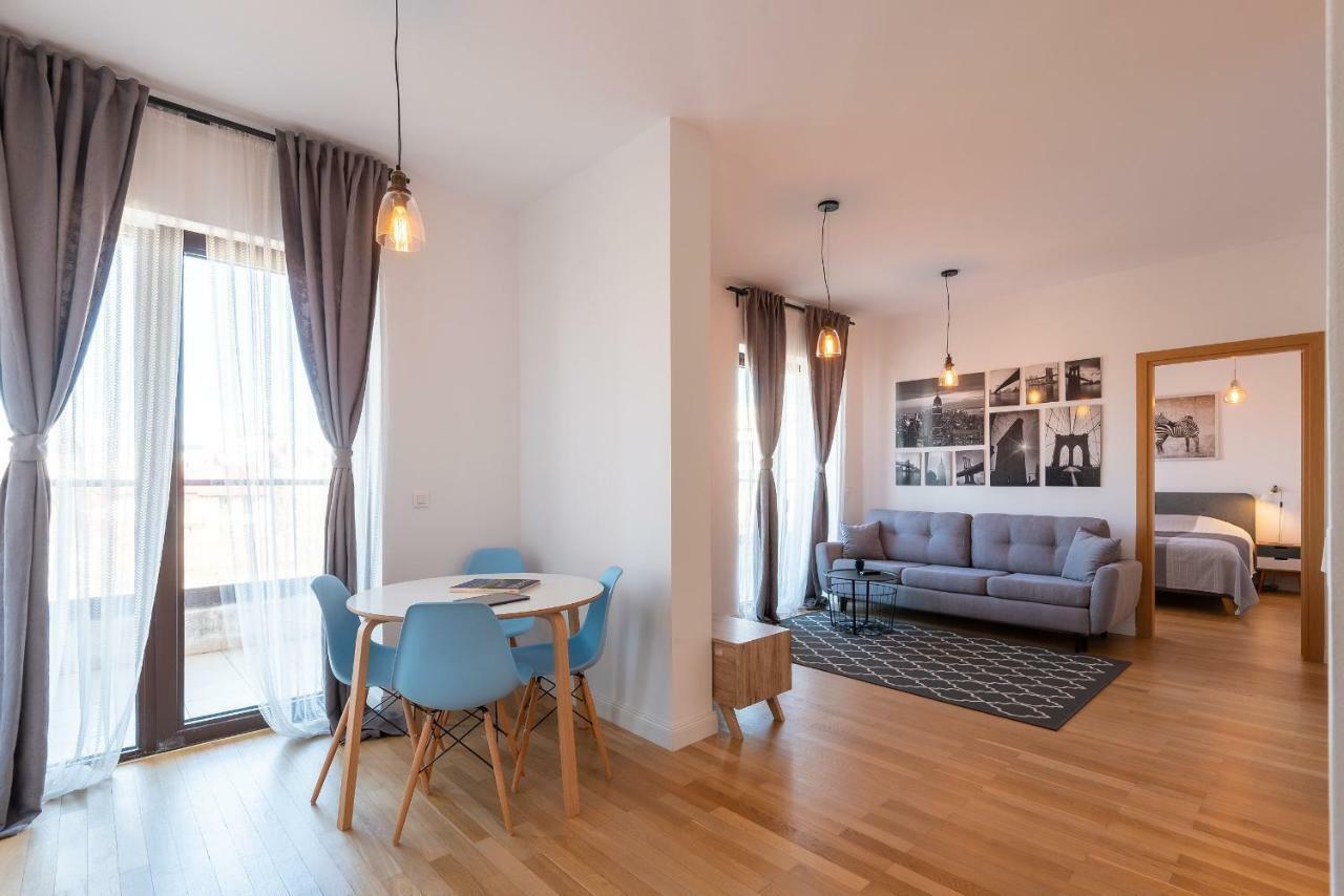 Central Apartment Bukarest Exterior foto